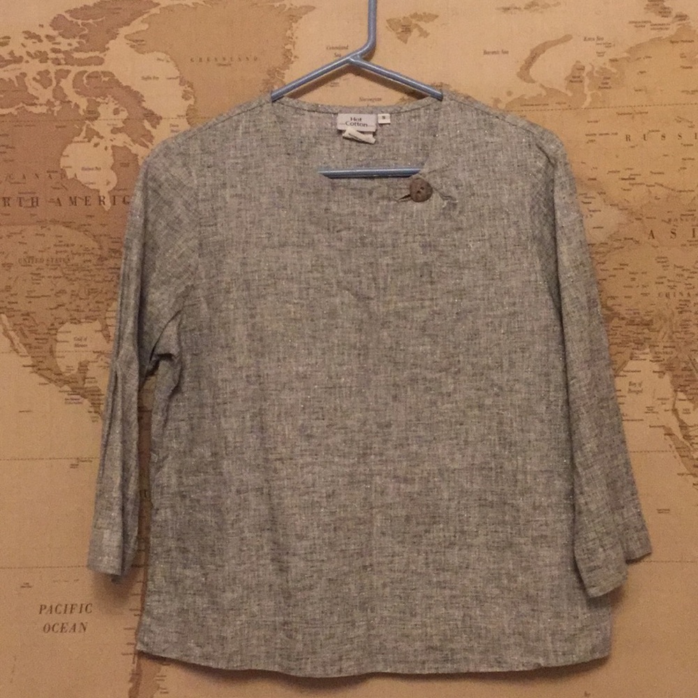 Grey cotton / linen blouse.